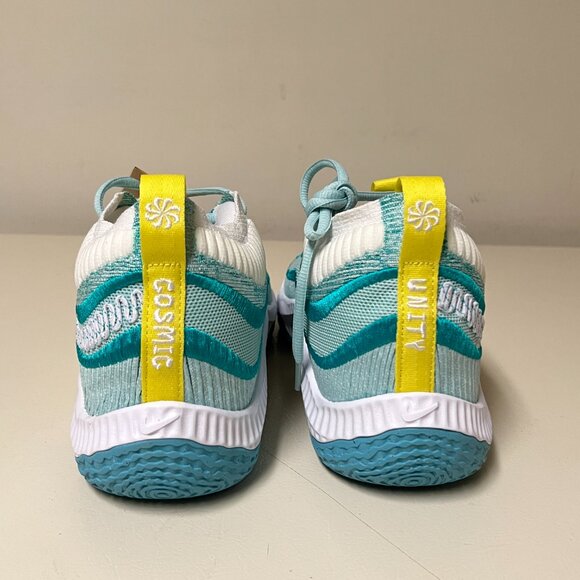 Nike Cosmic Unity 3 'Joy' Basketball - Picture 4 of 7